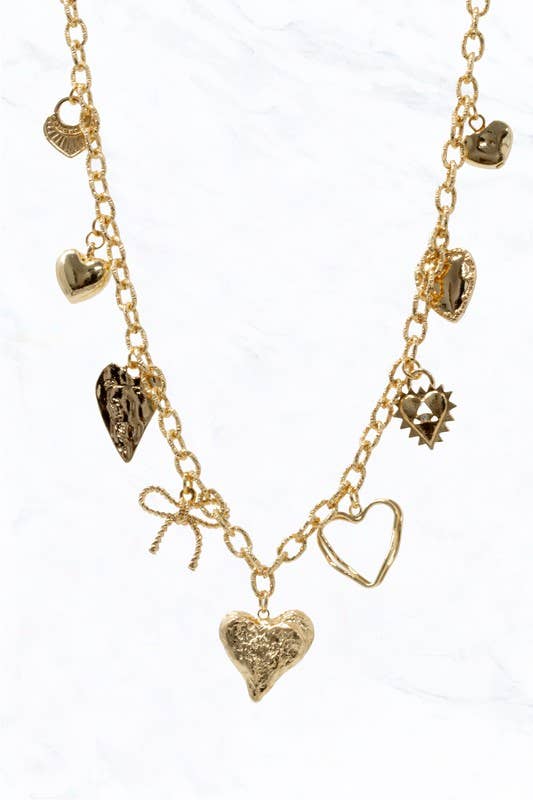 DSN7521 Golden Heart Charm Necklace
