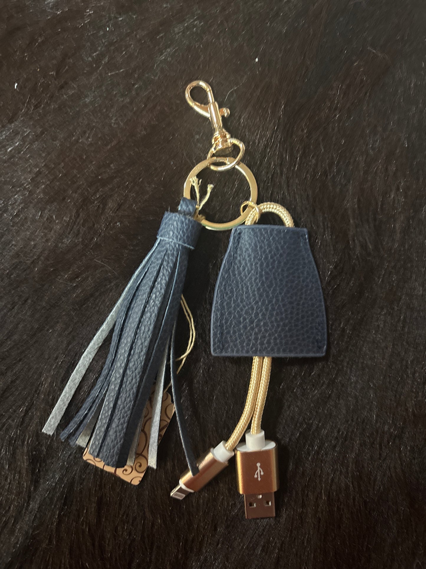 IPHONE CHARGER KEYCHAIN