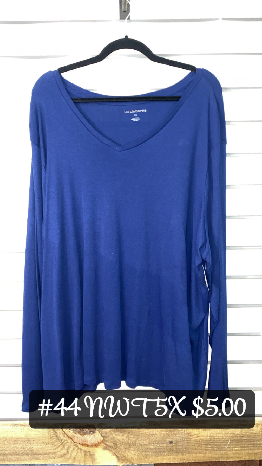 #44 5x Blue Long Sleeve NWT