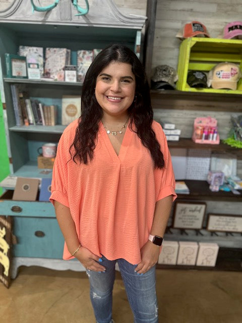 CC CORAL V-NECK BLOUSE