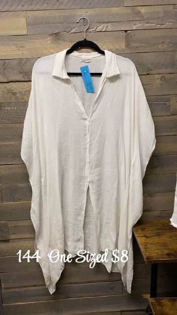 #144 ONE SIZED WHITE TOP