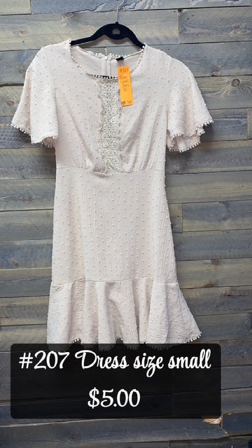 #207 SMALL SHEIN CREAM DRESS SIZE SMALL
