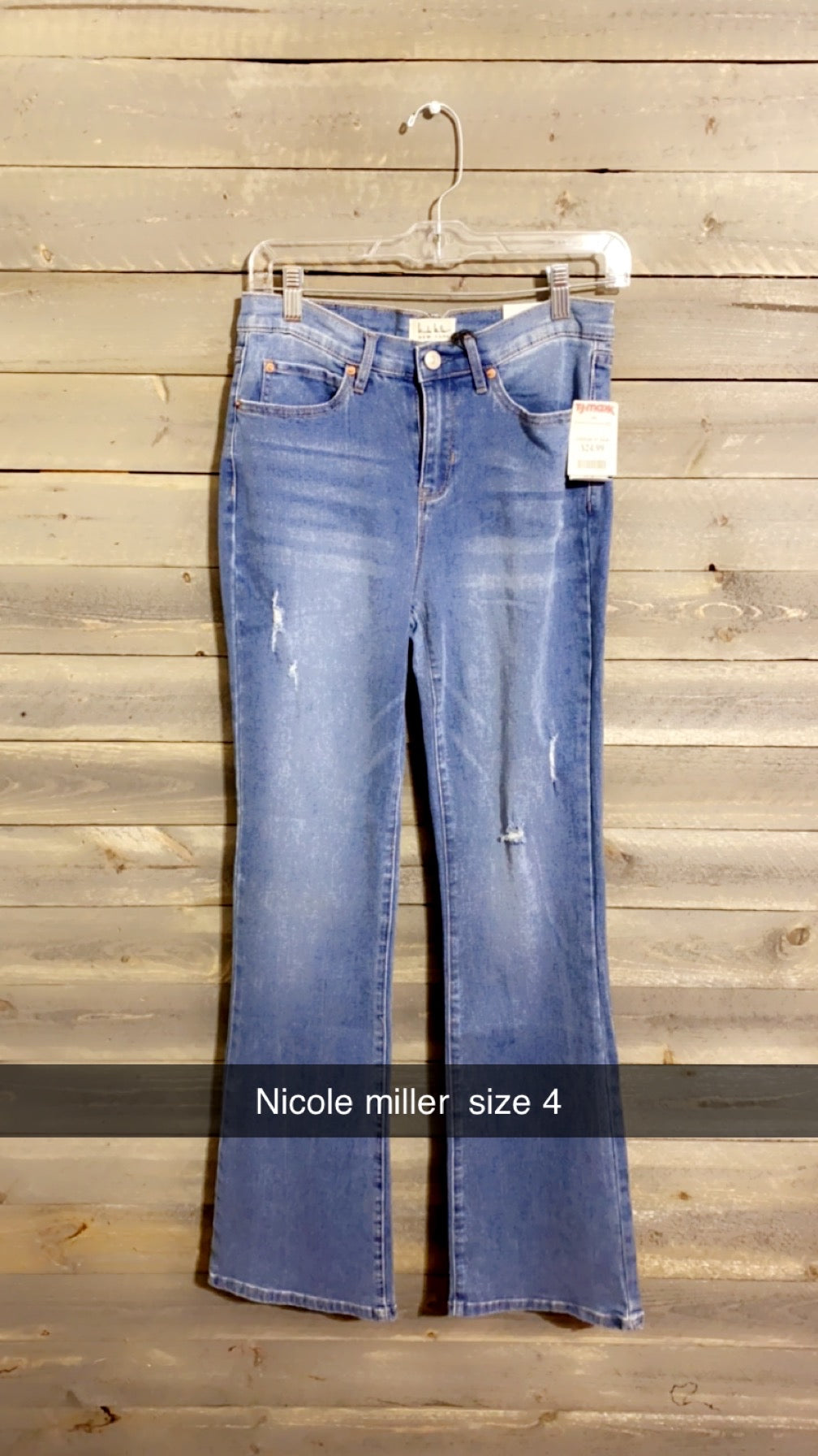 #55 NICOLE MILLER 4 NWT OCT