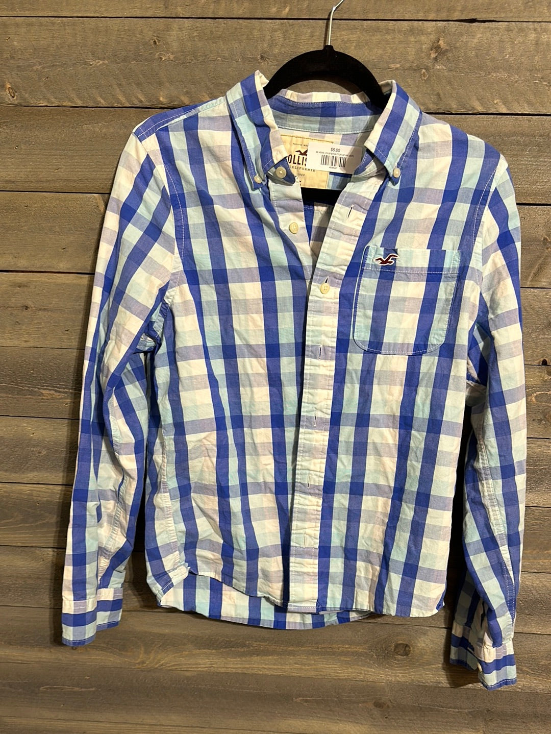 #2 MENS HOLISTER BUTTON UP SM (OCT)