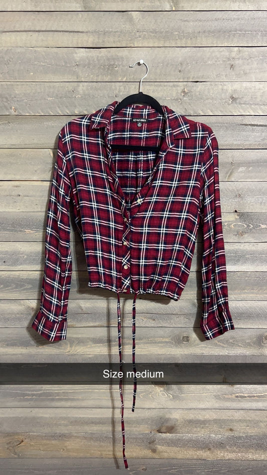 #83 plaid top medium