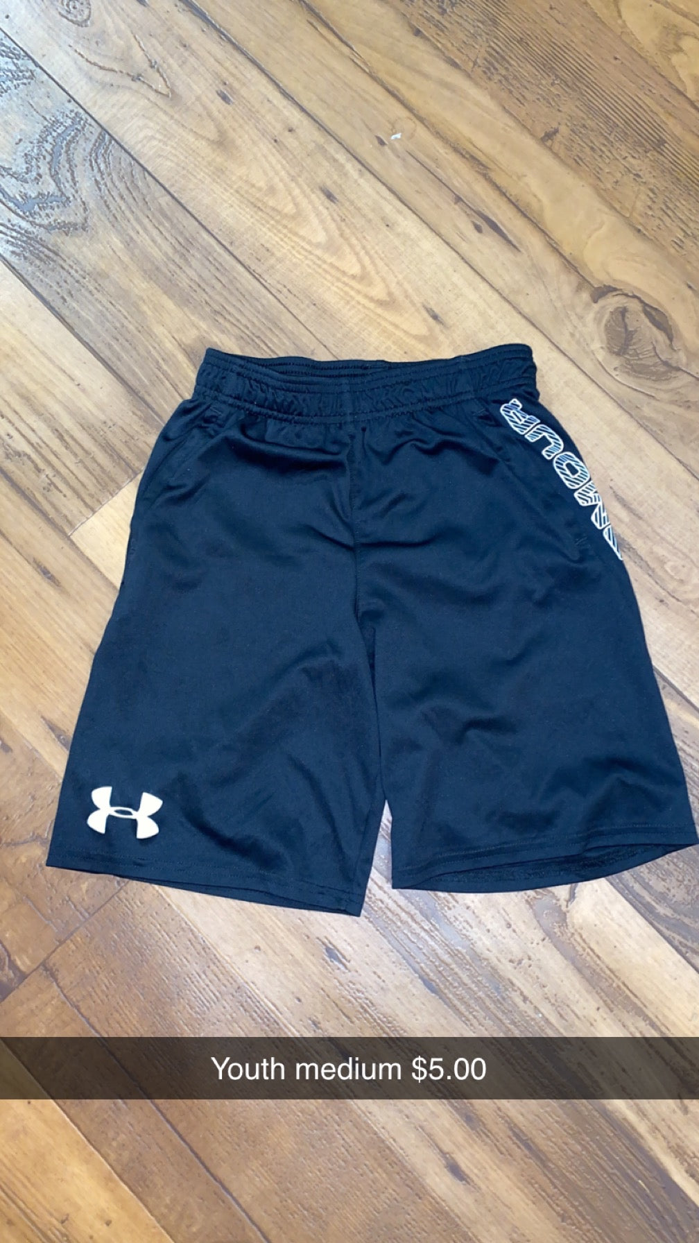 #160 YM black UA shorts