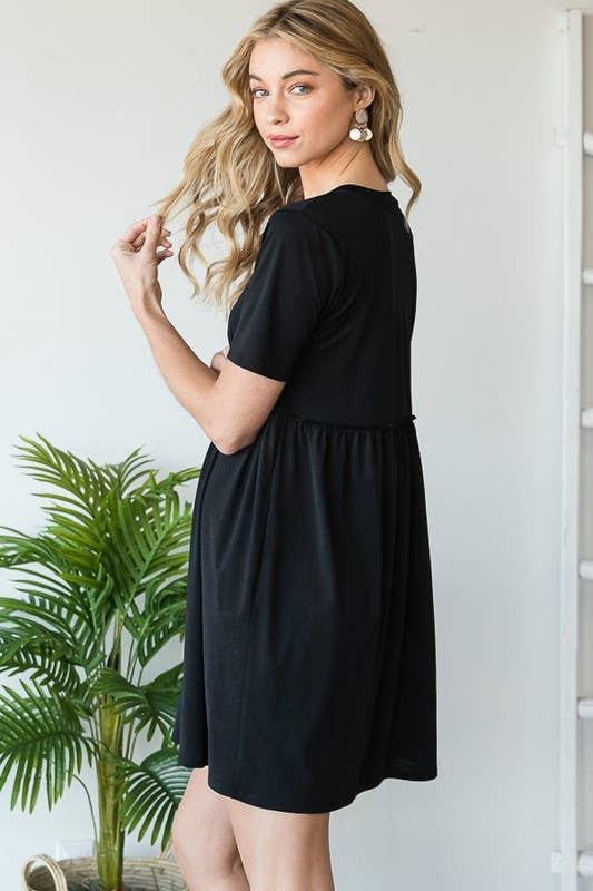 BLACK V-NECK DRESS