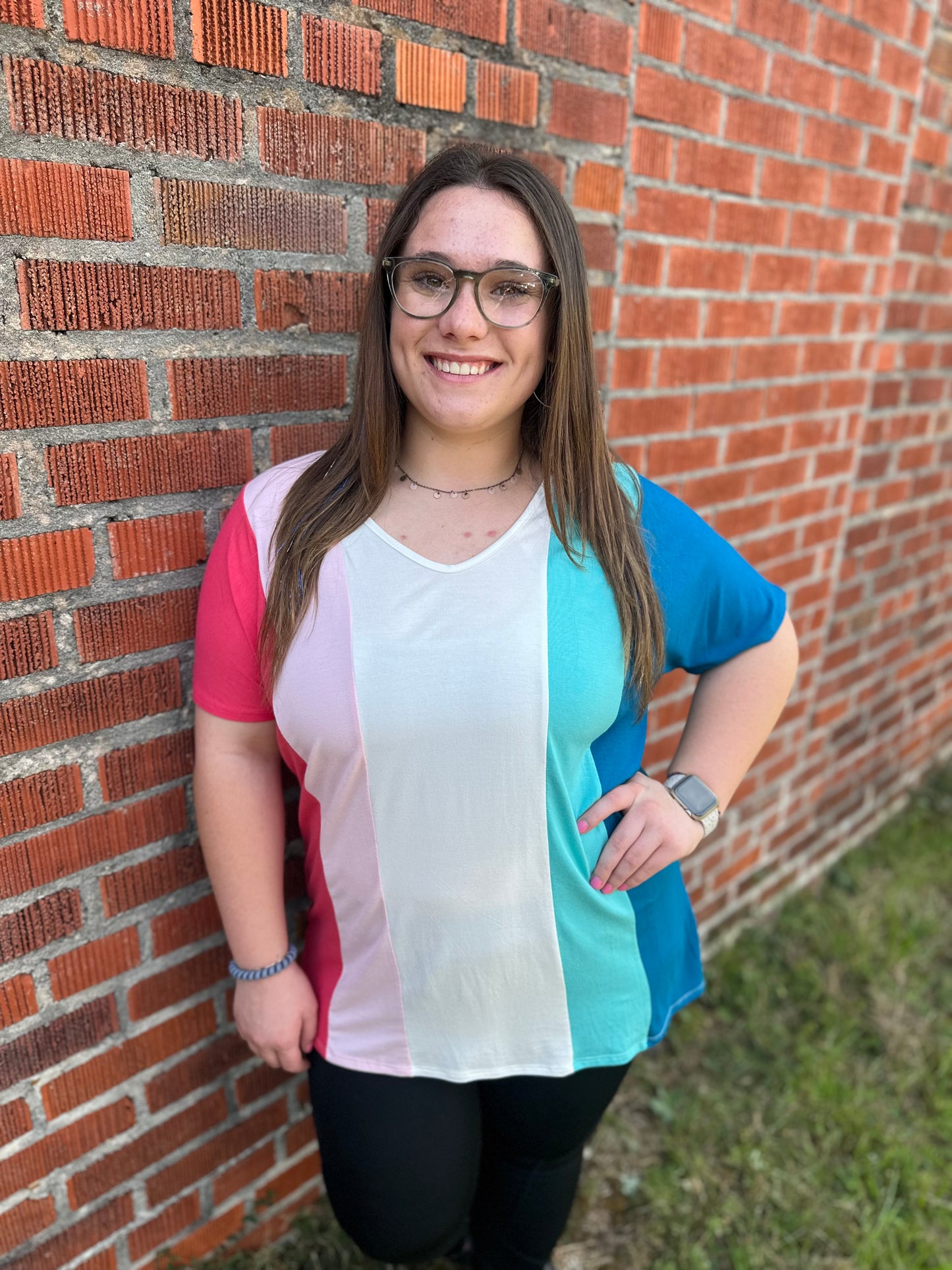 SOLID COLOR BLOCK TOP