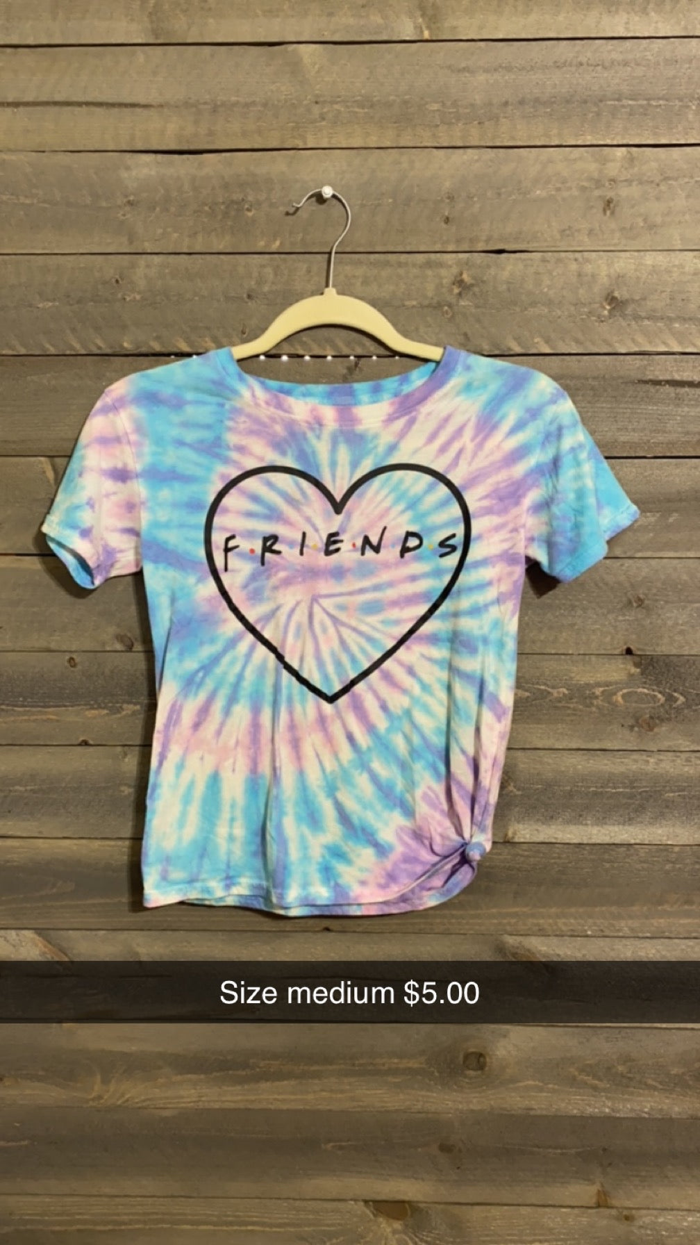 #25 FRIENDS YOUTH MEDIUM TEE (10/23)