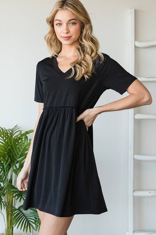 BLACK V-NECK DRESS