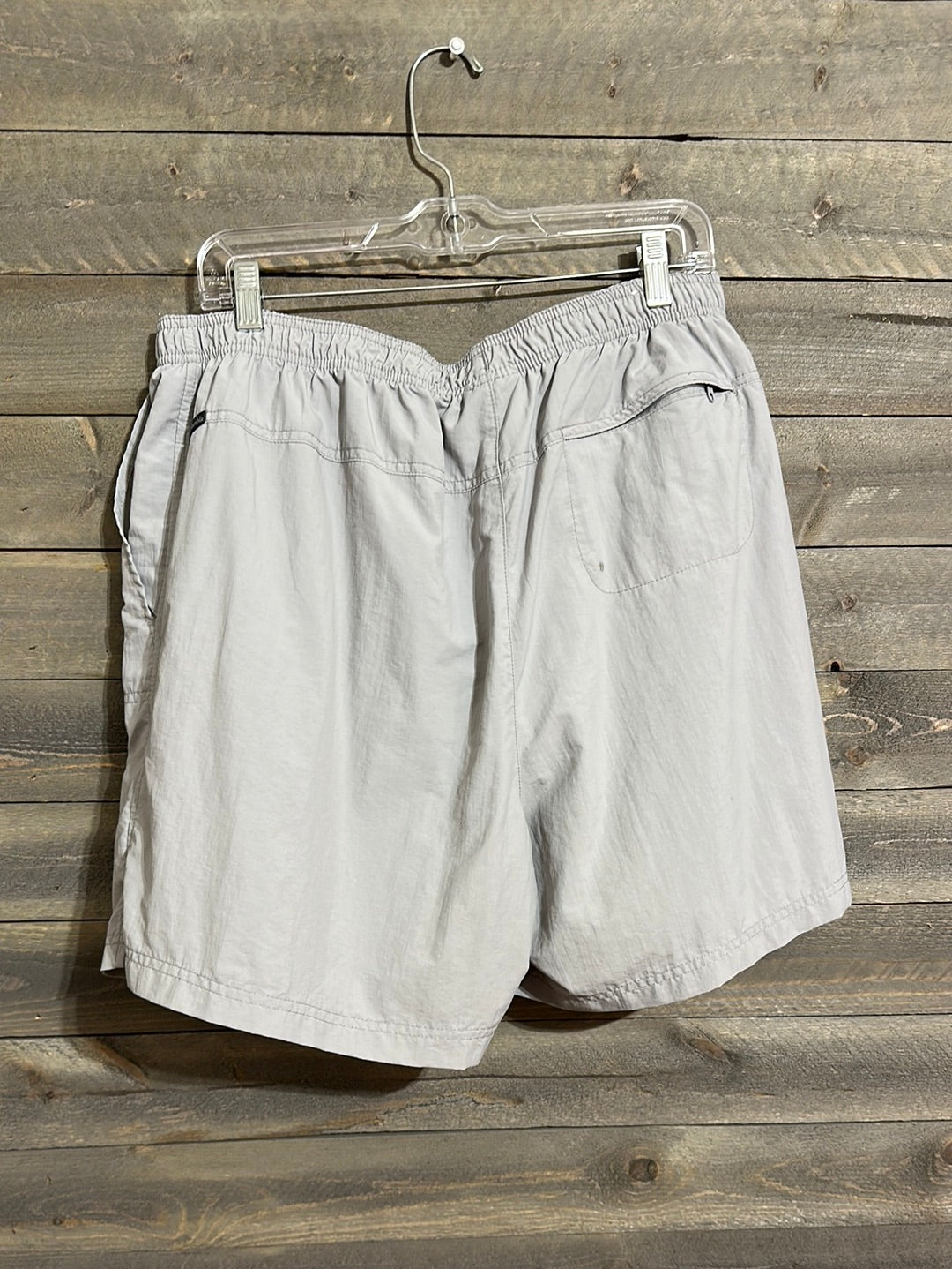 #99 columbia shorts 1x grey