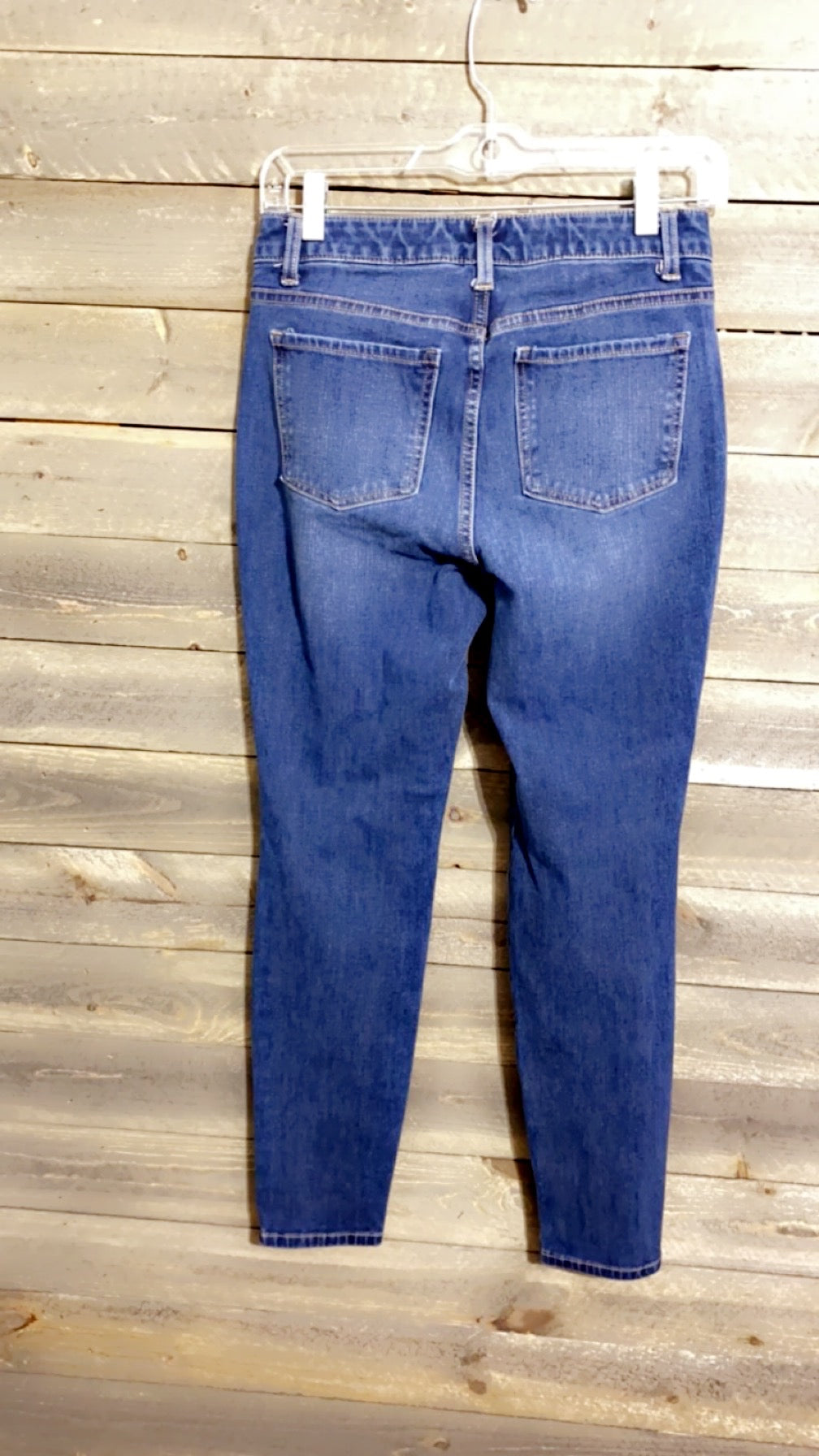 #55 TIME&TRU SIZE 4 SKINNIES OCT