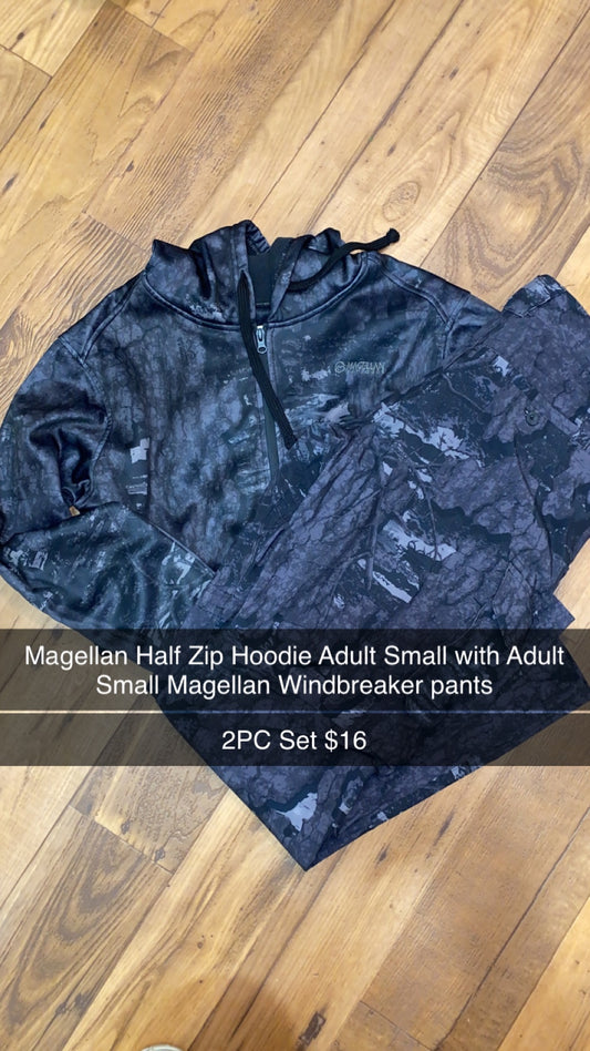 #99 small Magellan half zip hoodie and pants windbreaker set