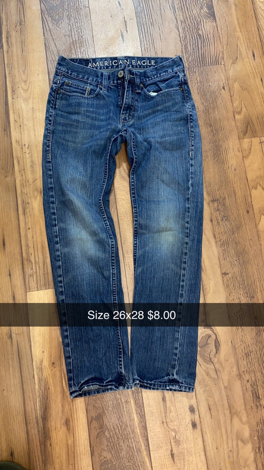 #160 size 26x28 american eagle jeans