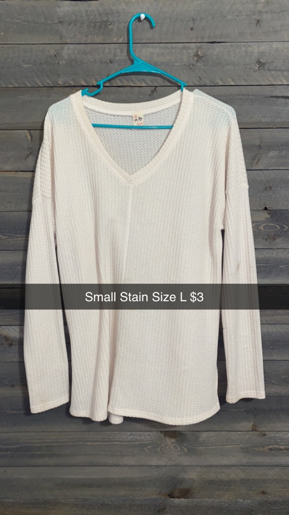 #1 Small Stain Waffle Knit V-Neck Large (9/23)