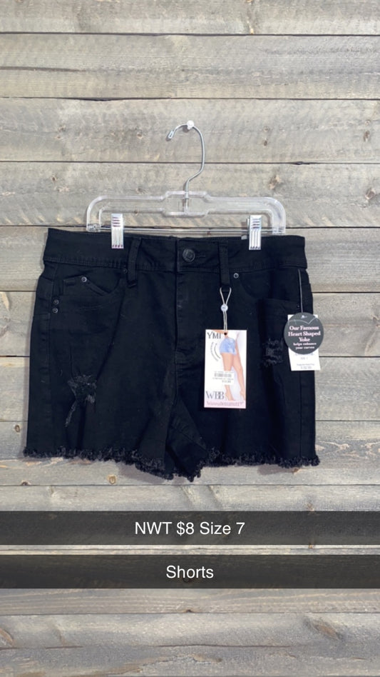#1 NWT Size 7 Black Shorts (9/23)