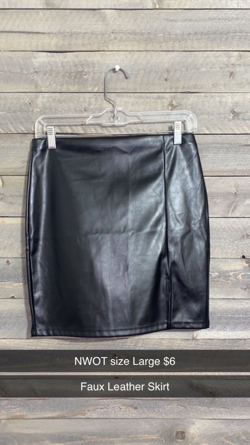 #1 NWOT Faux Leather Skirt Large (9/23)