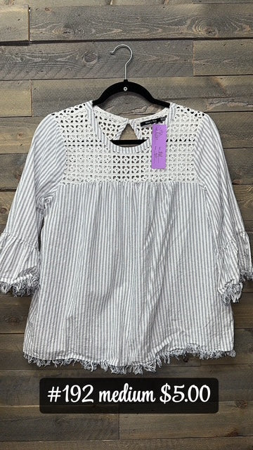 #192 Medium White Top
