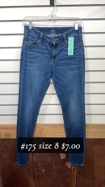 #175 SIZE 8 ANA JEANS