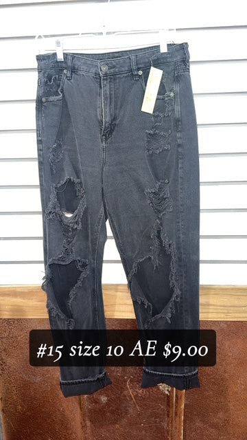 #15 AE SIZE 10 JEANS