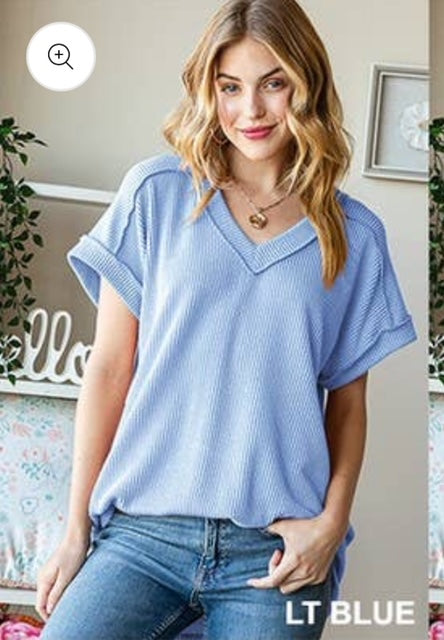 RIBBED VNECK LT BLUE