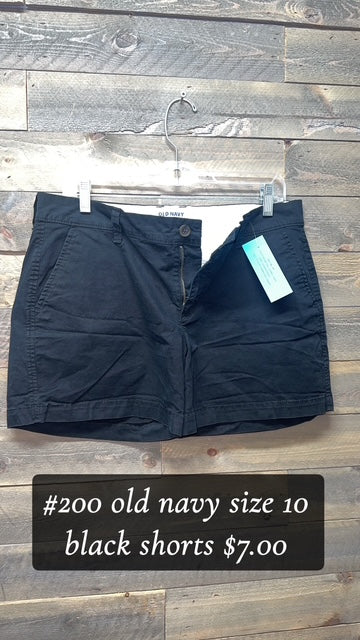 #200 SIZE 10 OLD NAVY BLACK SHORTS