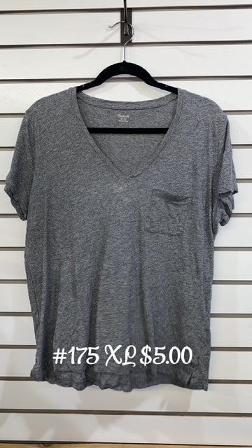 #175 Xlarge Grey Shirt