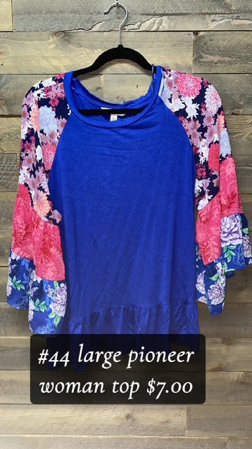 #44 LARGE PIONEER WOMAN TOP
