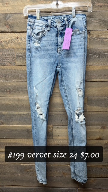 #199 Vervet Size 24