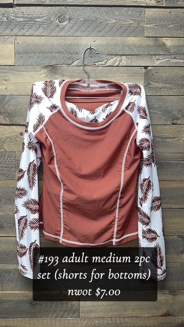 #193 Adult Medium 2pc set (shorts)