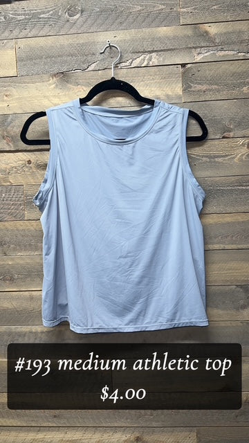 #193 Medium Athletic top