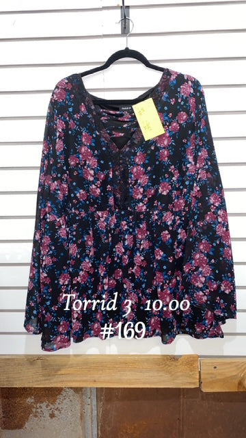 #169 3X Torrid Floral Top