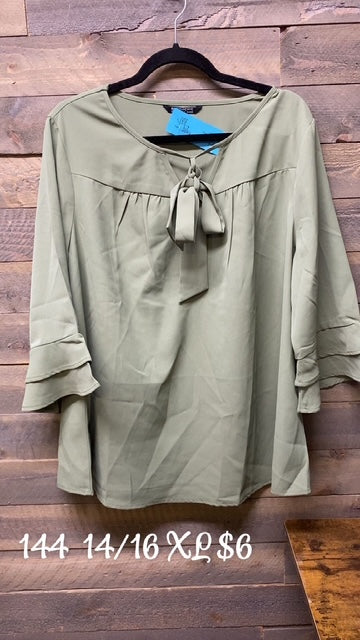 #144 14/16 XL SAGE TOP