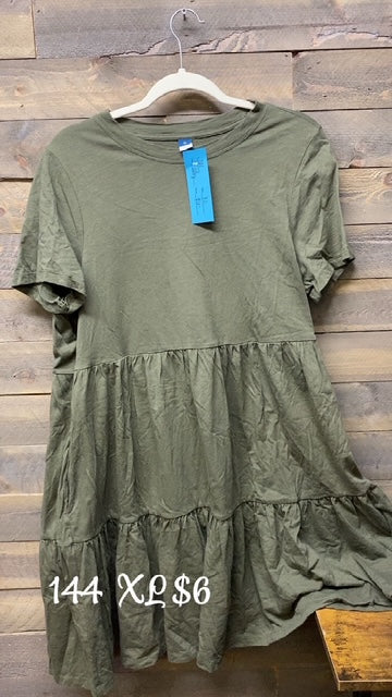 #144 XL OLD NAVY RUFFLE DRESS
