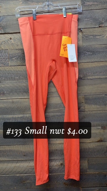#133 SMALL CORAL NWT LEGGINS