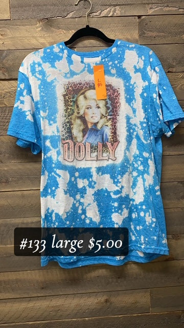 #133 LARGE BLEACHED DOLLY TEE
