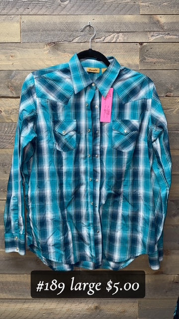 #189 LARGE BLUE PLAID BUTTON UP
