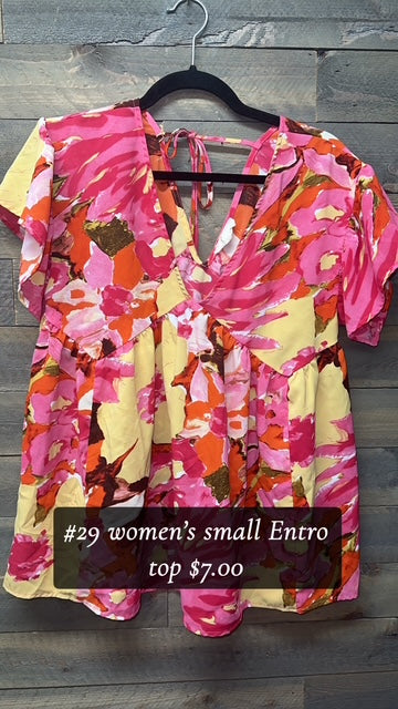 #29 ENTRO SMALL FLORAL TOP
