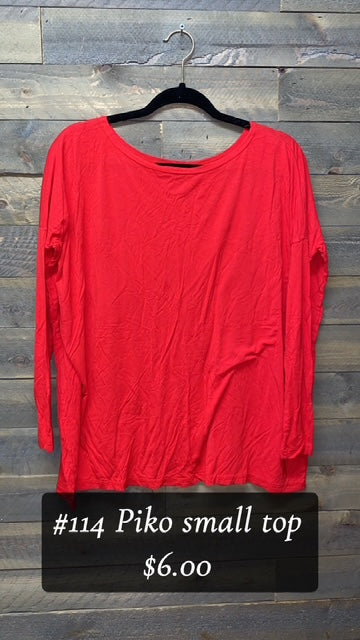 #114 SMALL PIKO RED TOP