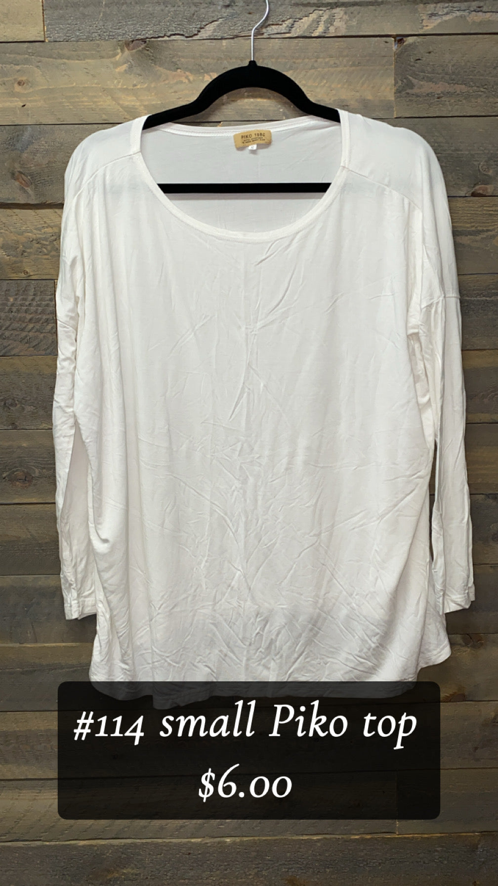 #114 SMALL PIKO WHITE TOP