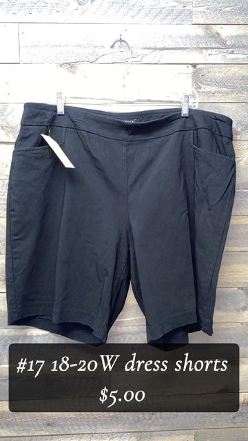 #17 18/20W DRESS SHORTS BLACK