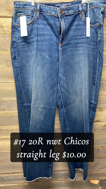 #17 20R NWT CHICOS STRAIGHT LEG JEANS