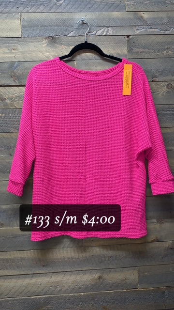 #133 S/M PINK 3/4 SLEEVED SWEATER