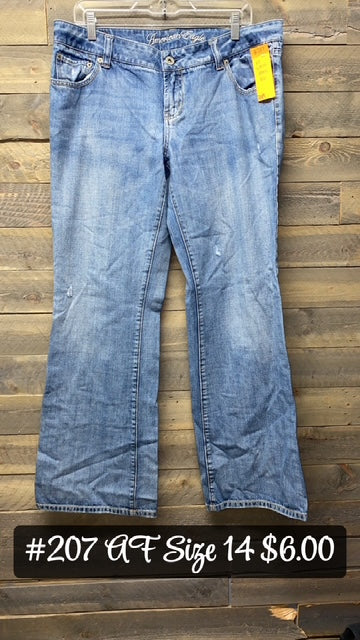 #207 AE SIZE 14 JEANS WOMEN