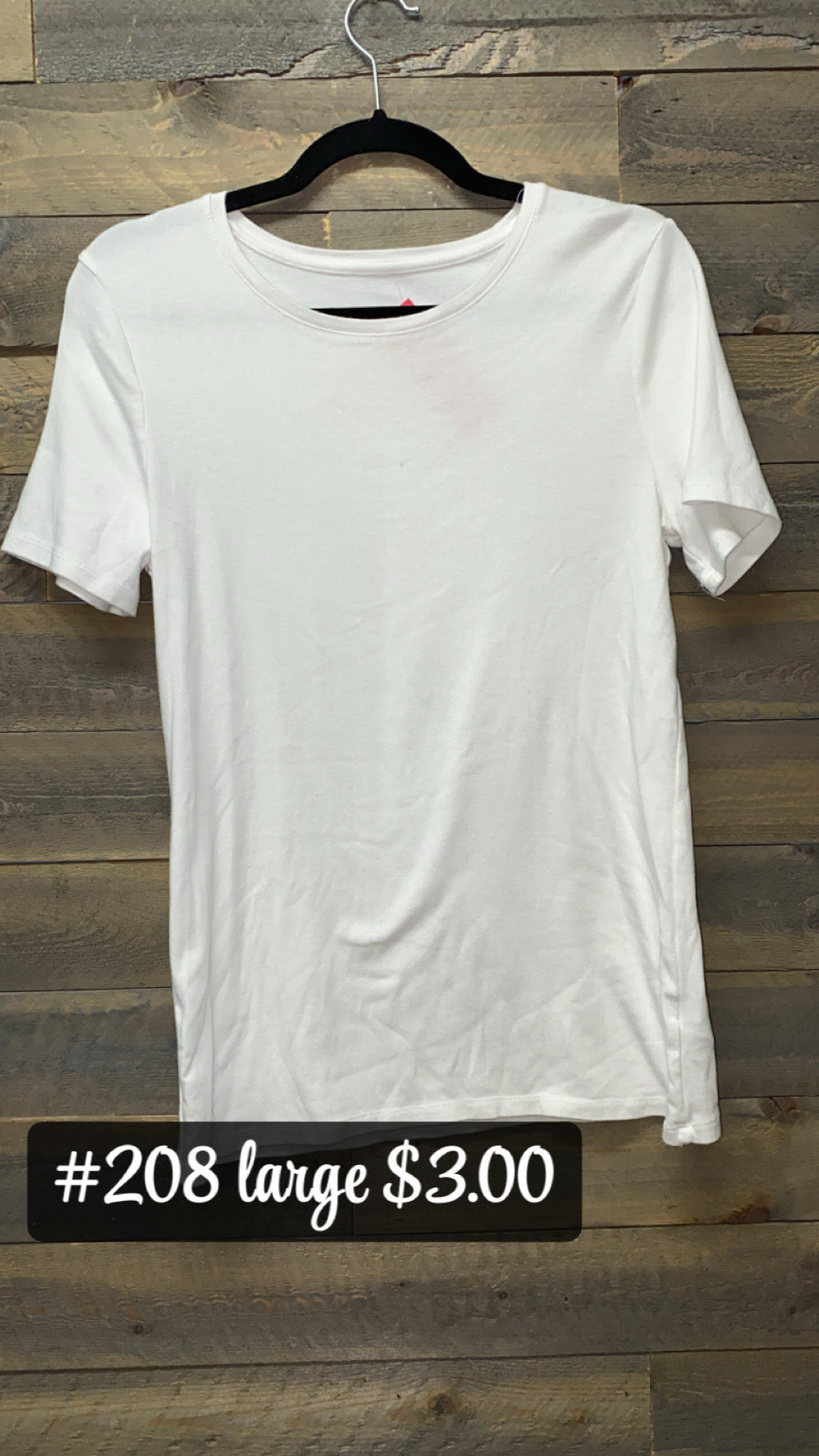 #208 LARGE WHITE SOFT TEE