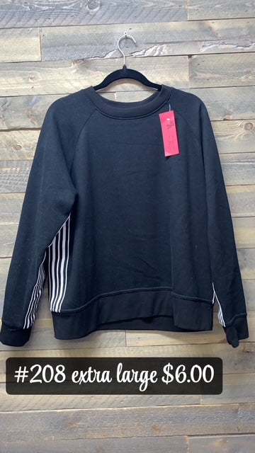 #208 XL BLACK SWEATSHIRT WITH STRIPES