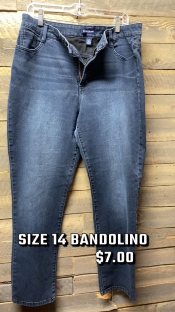 #57 BANDOLINO SIZE 14 JEANS 4/1