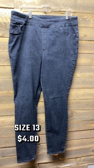 #57 SIZE 13 JEGGINS 4/1