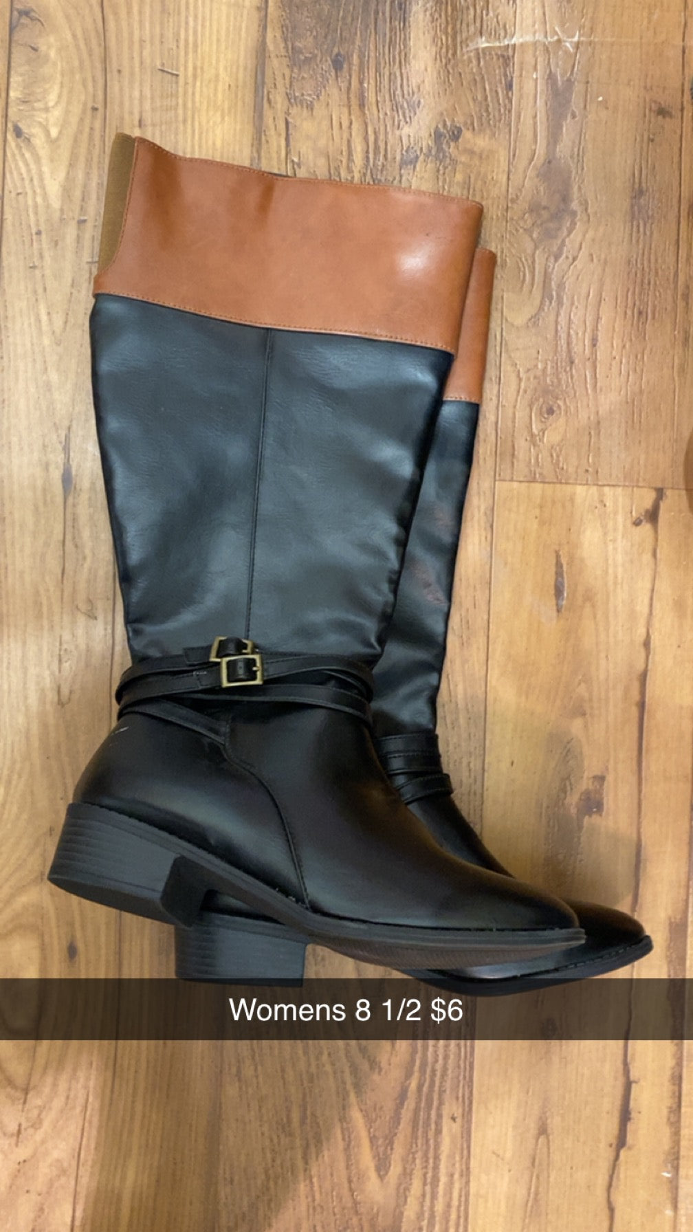 #127 women’s 8.5 black/brown boots