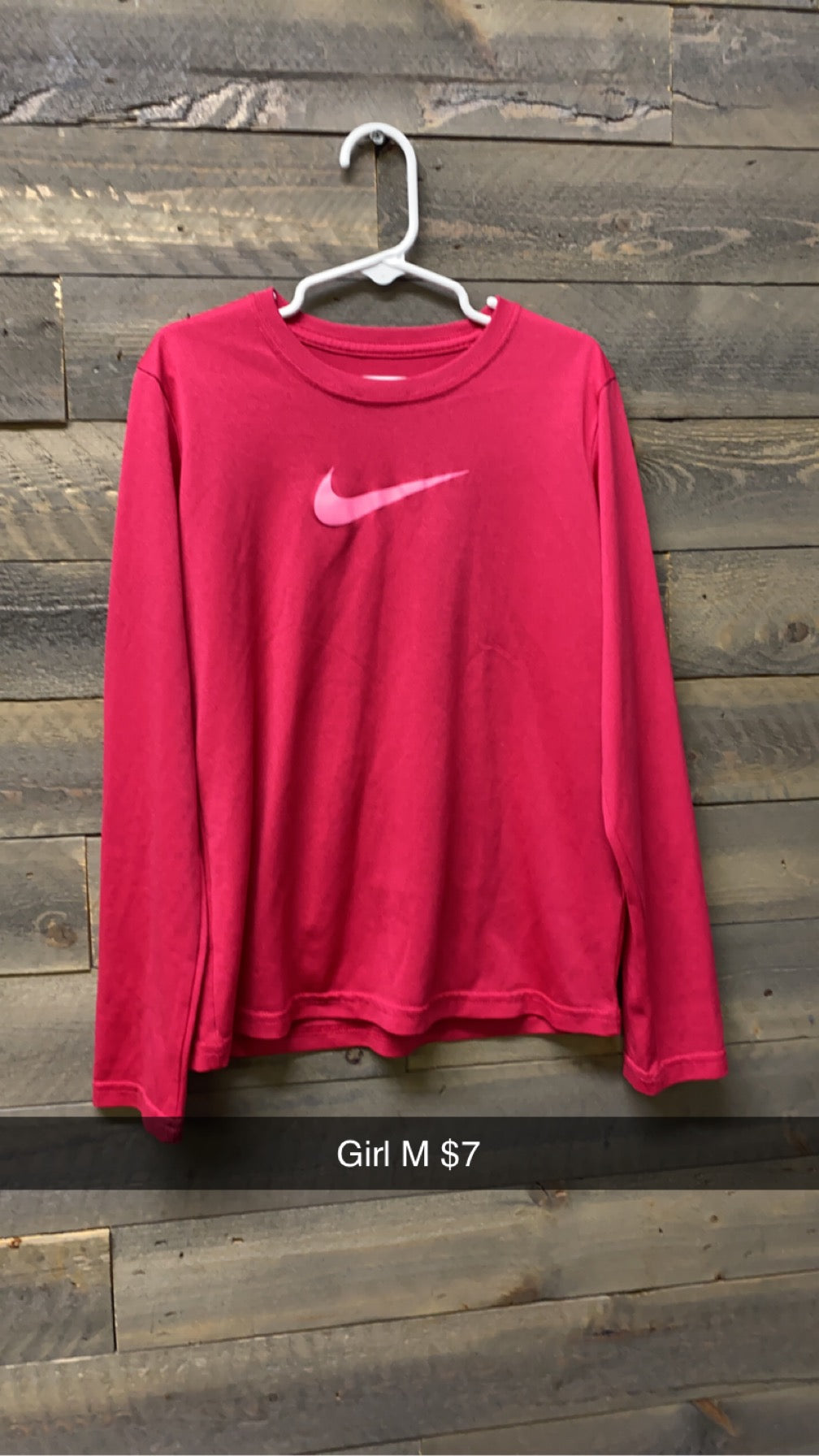 #74 girls m Nike shirt